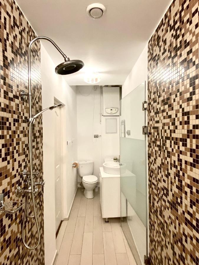 Republique Family Apartment Brasov Ngoại thất bức ảnh